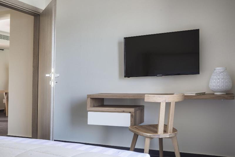Argostoli Marina Suites Екстериор снимка