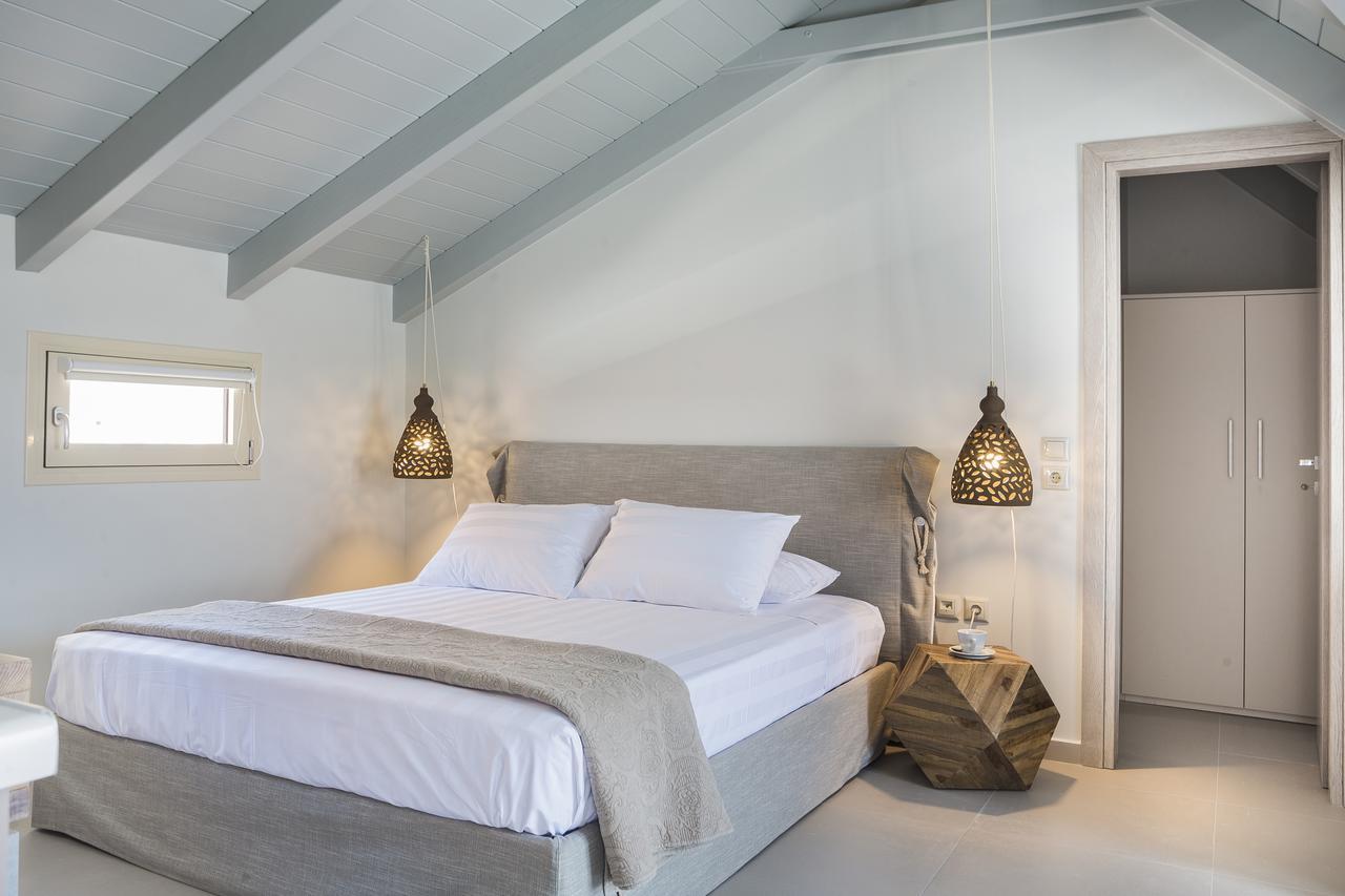Argostoli Marina Suites Екстериор снимка