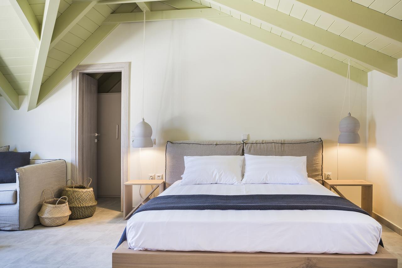 Argostoli Marina Suites Екстериор снимка